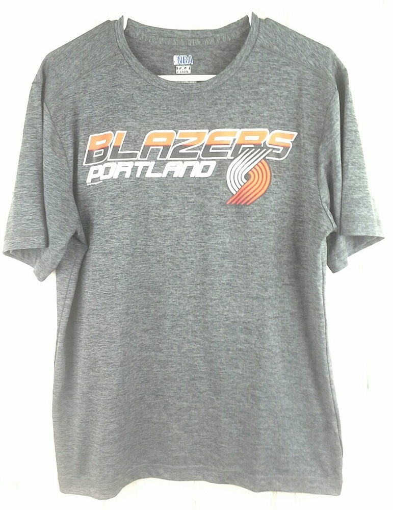 NBA Team Graphic Tee Shirt Size M Portland Blazers